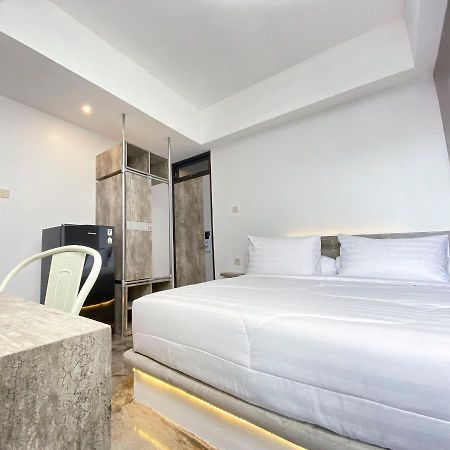 Dparagon Malioboro Джокьякарта Экстерьер фото